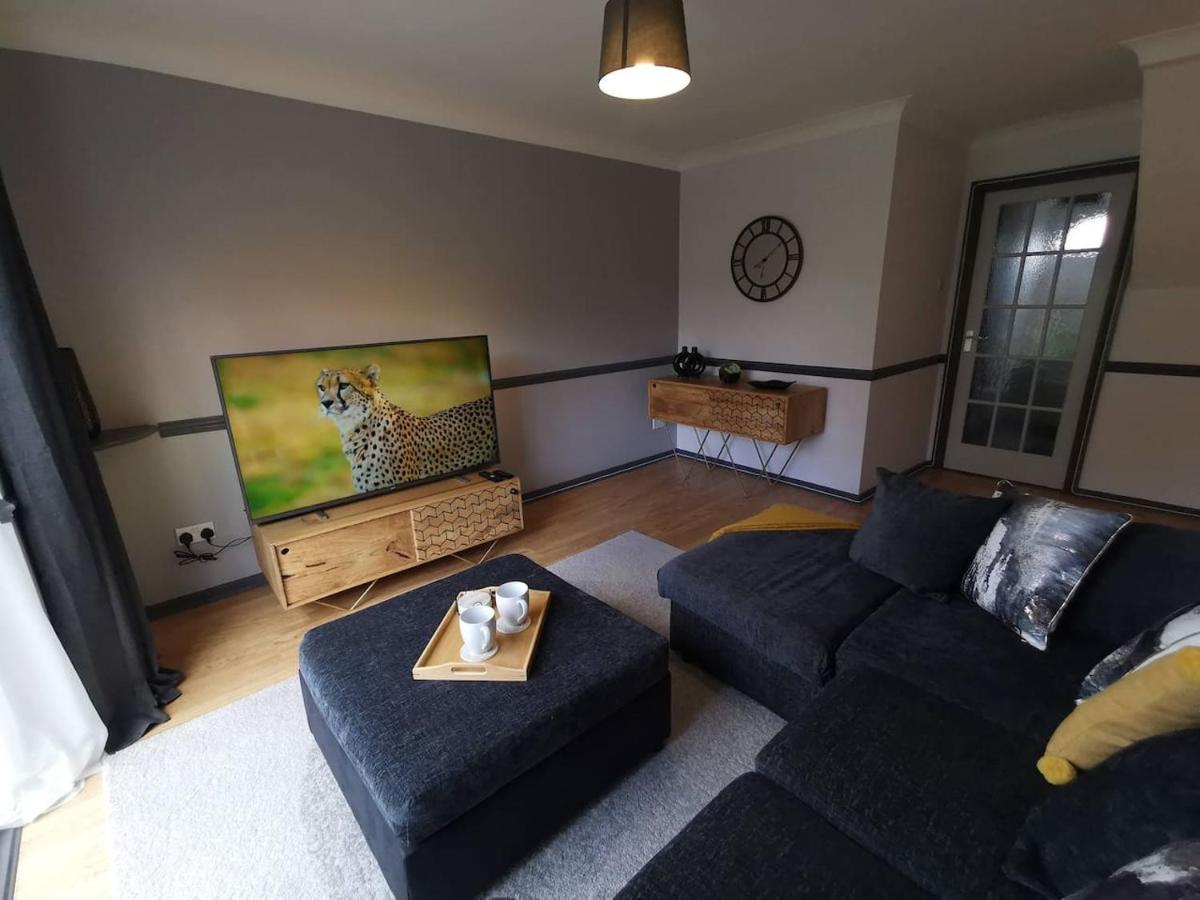 Suburban 2-Bed, Entire Home, Free Parking, Maidstone, Kent Uk Boxley Esterno foto