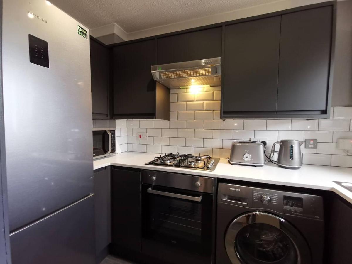 Suburban 2-Bed, Entire Home, Free Parking, Maidstone, Kent Uk Boxley Esterno foto